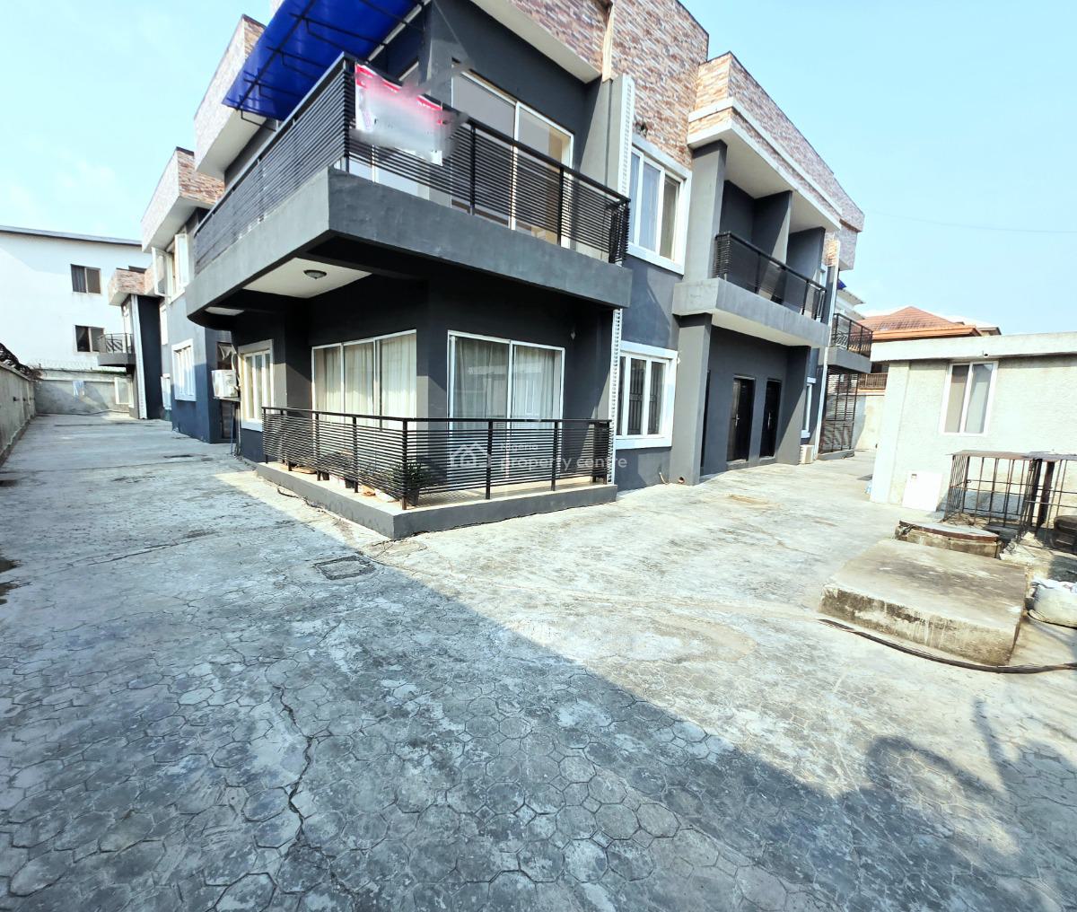 Self Service 3 Bedroom Apartment, Lekki Phase 1, Lekki, Lagos, Flat / Apartment for Rent