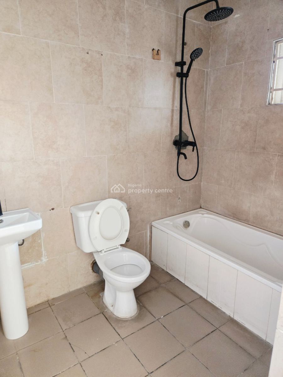 Self Service 3 Bedroom Apartment, Lekki Phase 1, Lekki, Lagos, Flat / Apartment for Rent