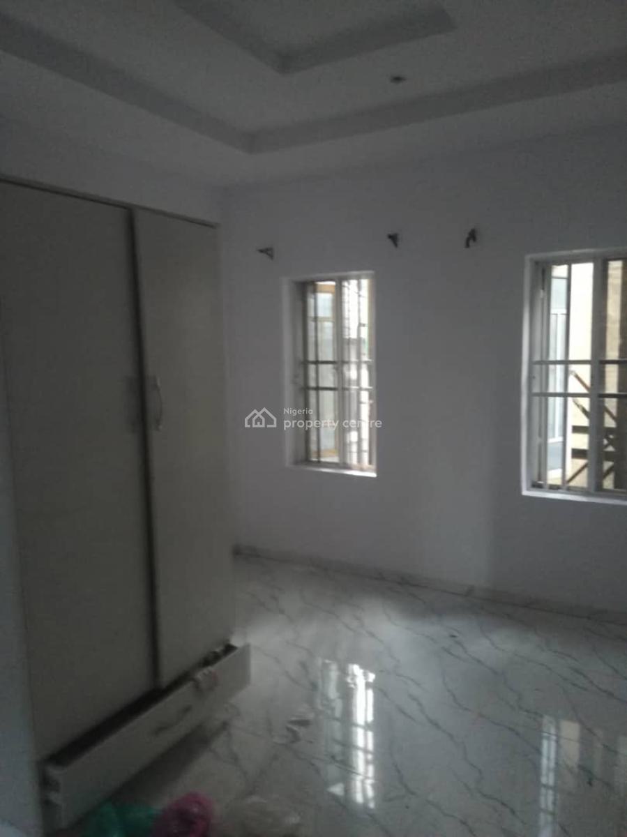 Standard 2 Bedroom Apartment, Seaside Estate Badore Ajah, Badore, Ajah, Lagos, Flat / Apartment for Rent