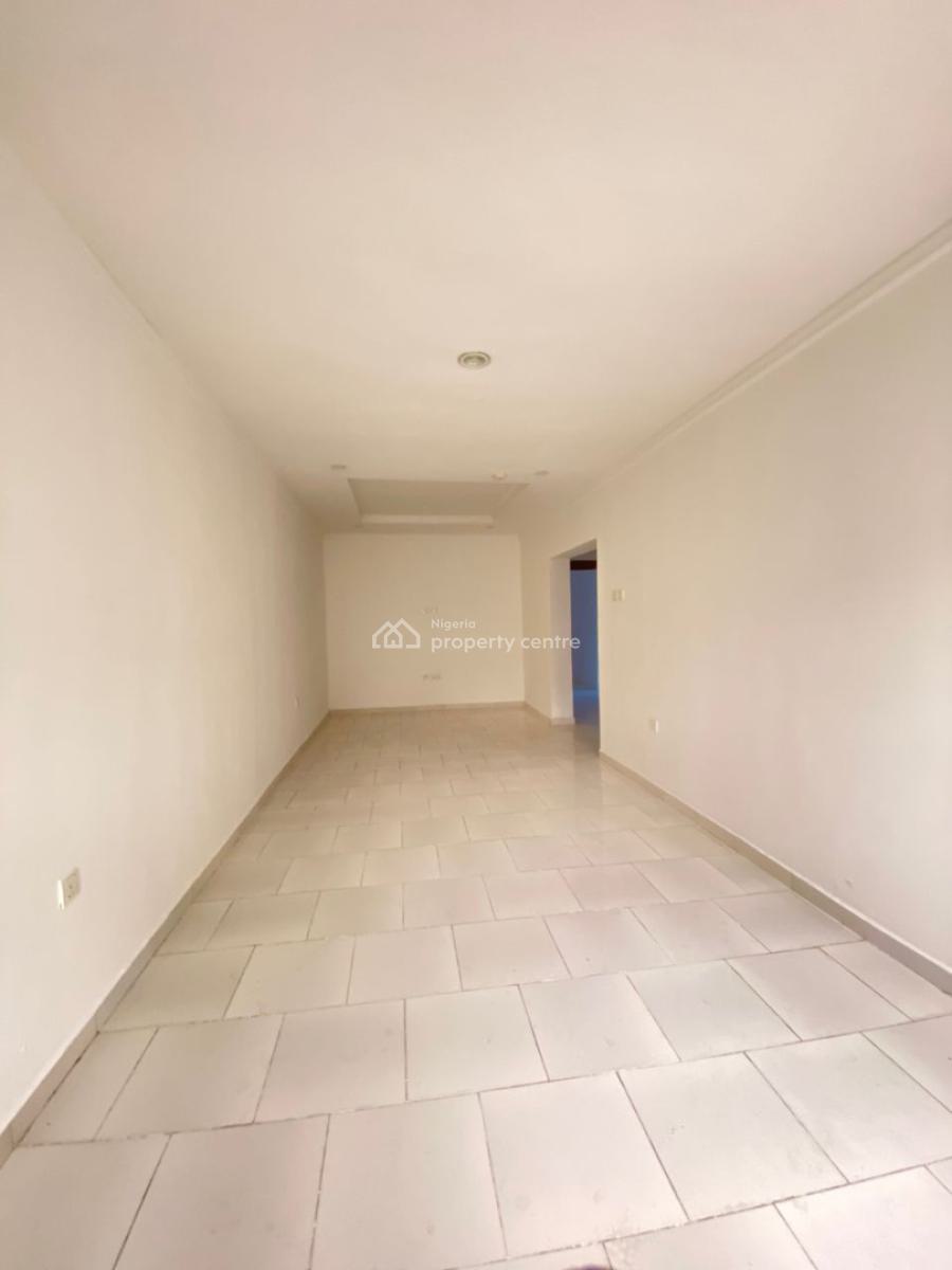 Service 2 Bedroom Flat with Bq and Pool, Off Ajose Adeogun, Victoria Island (vi), Lagos, Flat / Apartment for Rent