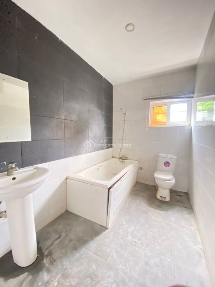 Service 2 Bedroom Flat with Bq and Pool, Off Ajose Adeogun, Victoria Island (vi), Lagos, Flat / Apartment for Rent