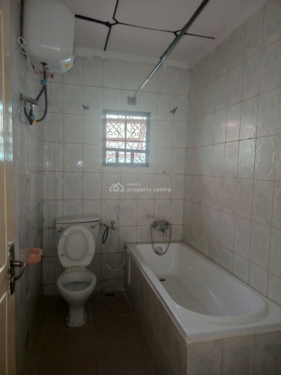 Newly Renovated 2 Bedroom, Gaduwa Estate, Gaduwa, Abuja, Flat / Apartment for Rent