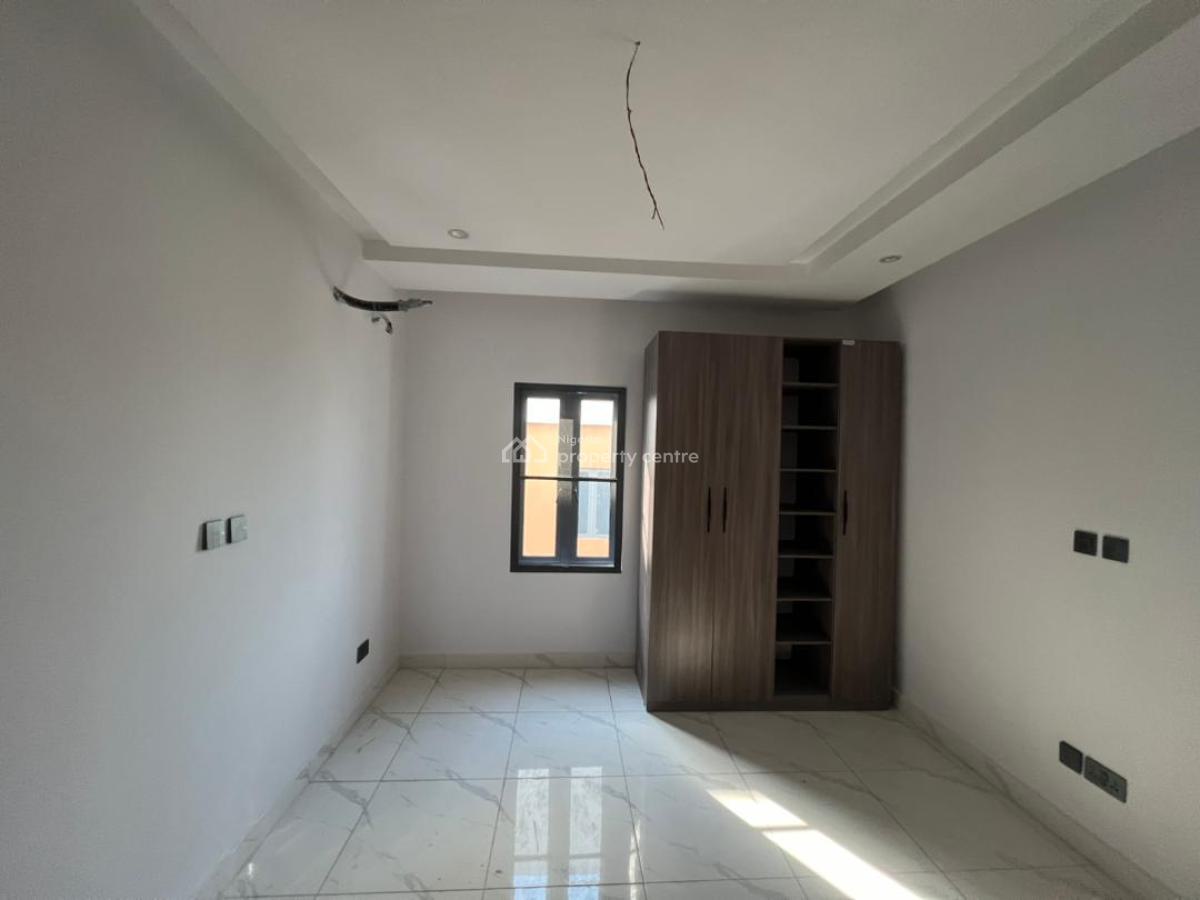 Serviced 2 Bedroom Apartment, Illasan, Ikate, Lekki, Lagos, Flat / Apartment for Sale
