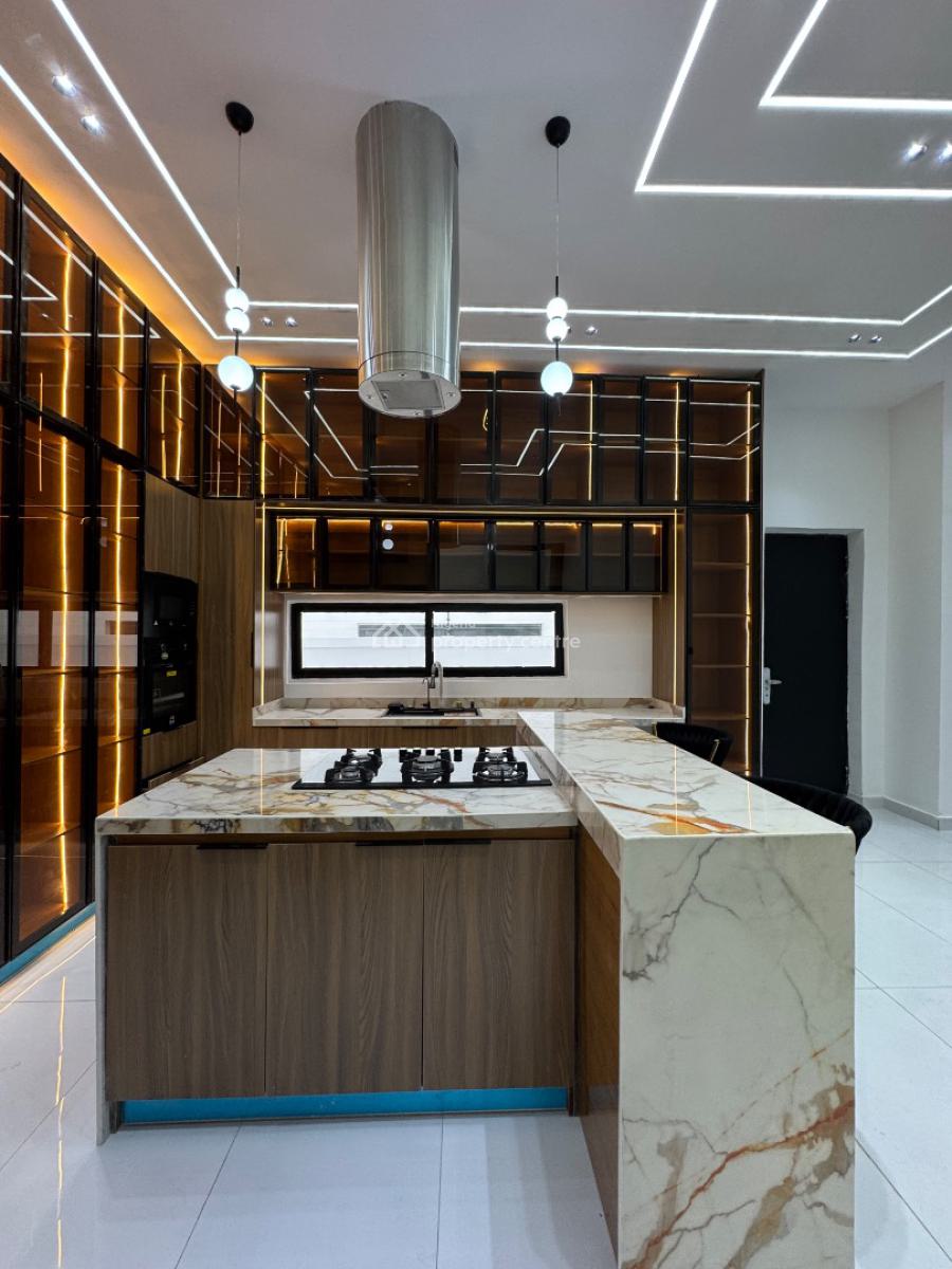 5 Bedroom Fully, Ikota, Lekki, Lagos, Detached Duplex for Sale