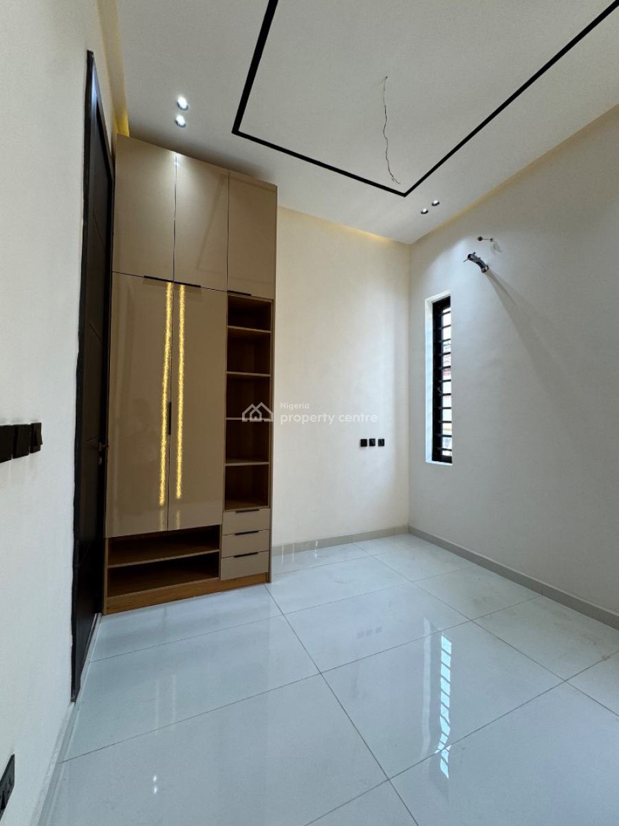 5 Bedroom Fully, Ikota, Lekki, Lagos, Detached Duplex for Sale