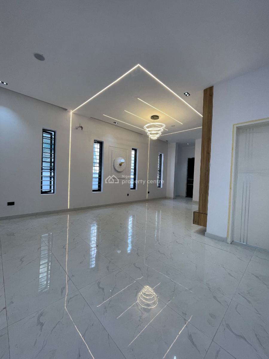 5 Bedroom Fully, Ikota, Lekki, Lagos, Detached Duplex for Sale