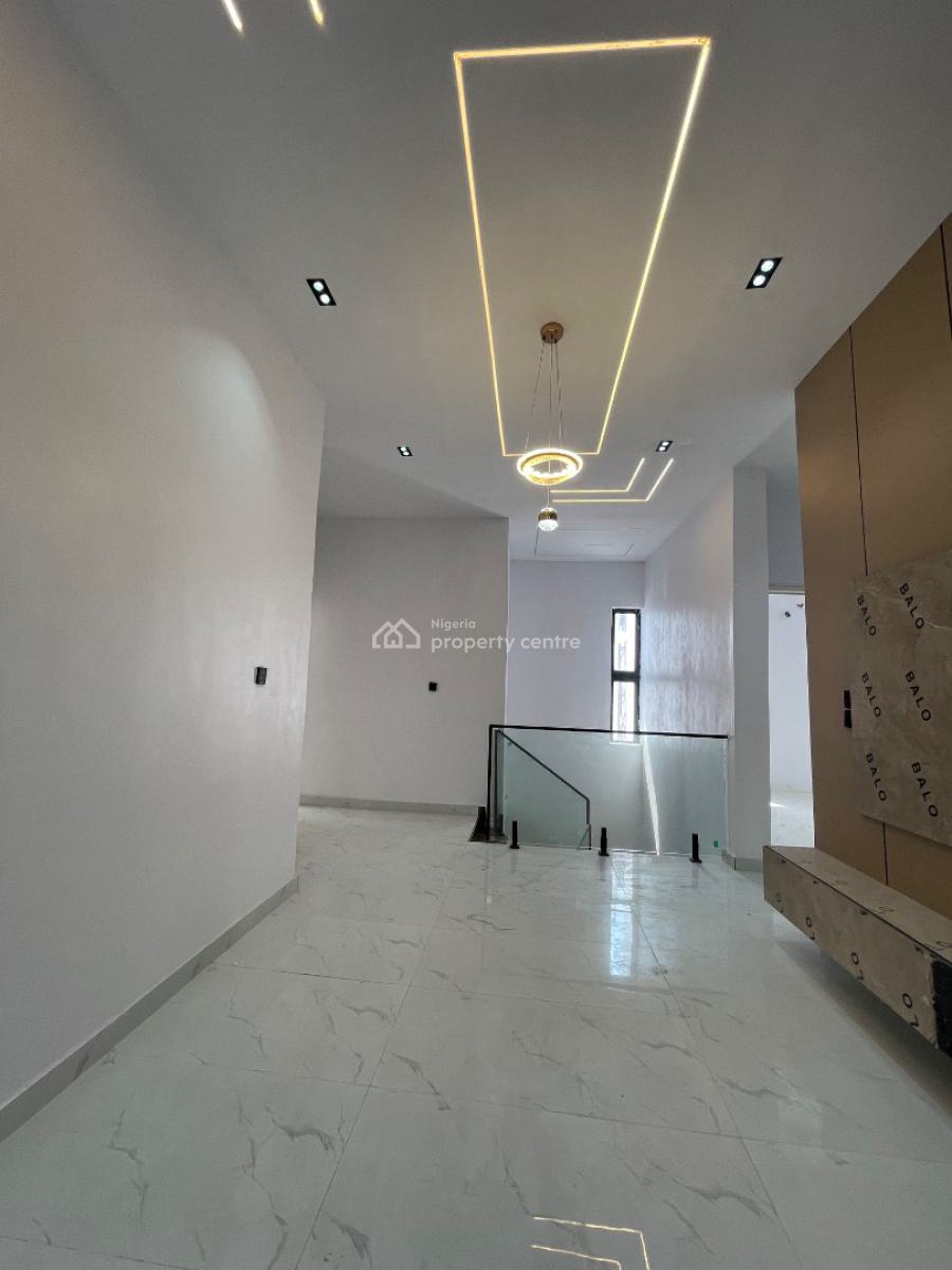 5 Bedroom Fully, Ikota, Lekki, Lagos, Detached Duplex for Sale