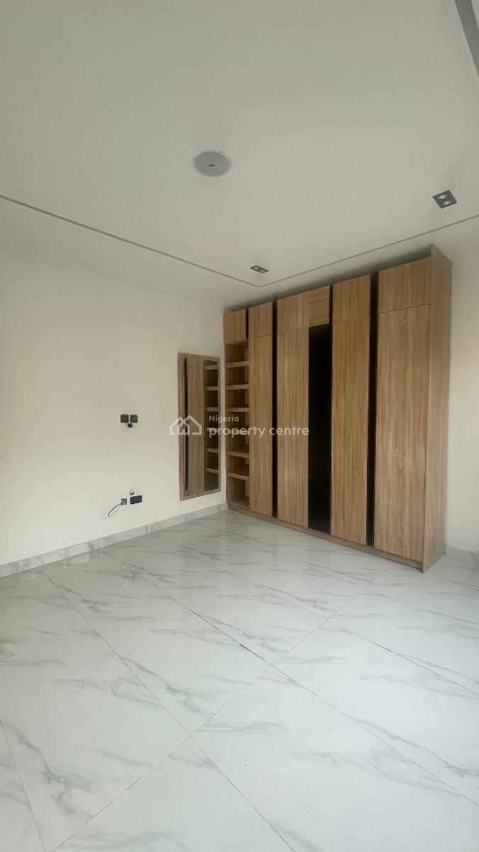 Modern Styled   2 Apartment + Boys Quarters with Own Entrance, Modern Styled   2 Apartment + Boys Quarters with Own Entrance, Lekki Phase 1, Lekki, Lagos, Block of Flats for Sale