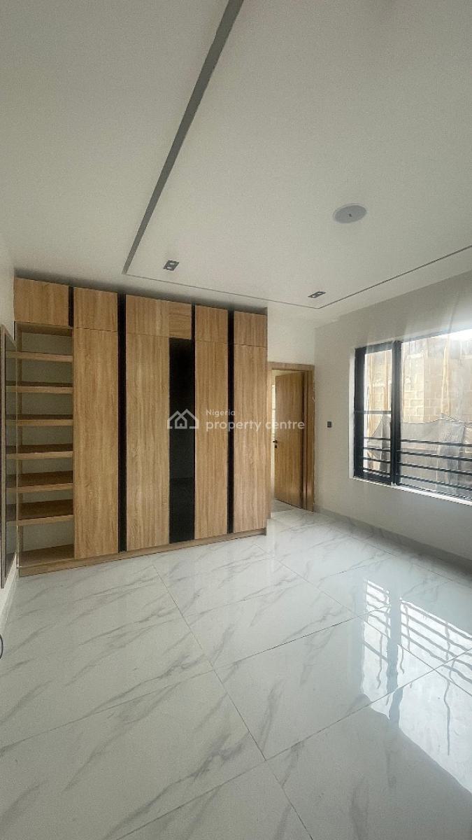 Modern Styled   2 Apartment + Boys Quarters with Own Entrance, Modern Styled   2 Apartment + Boys Quarters with Own Entrance, Lekki Phase 1, Lekki, Lagos, Block of Flats for Sale