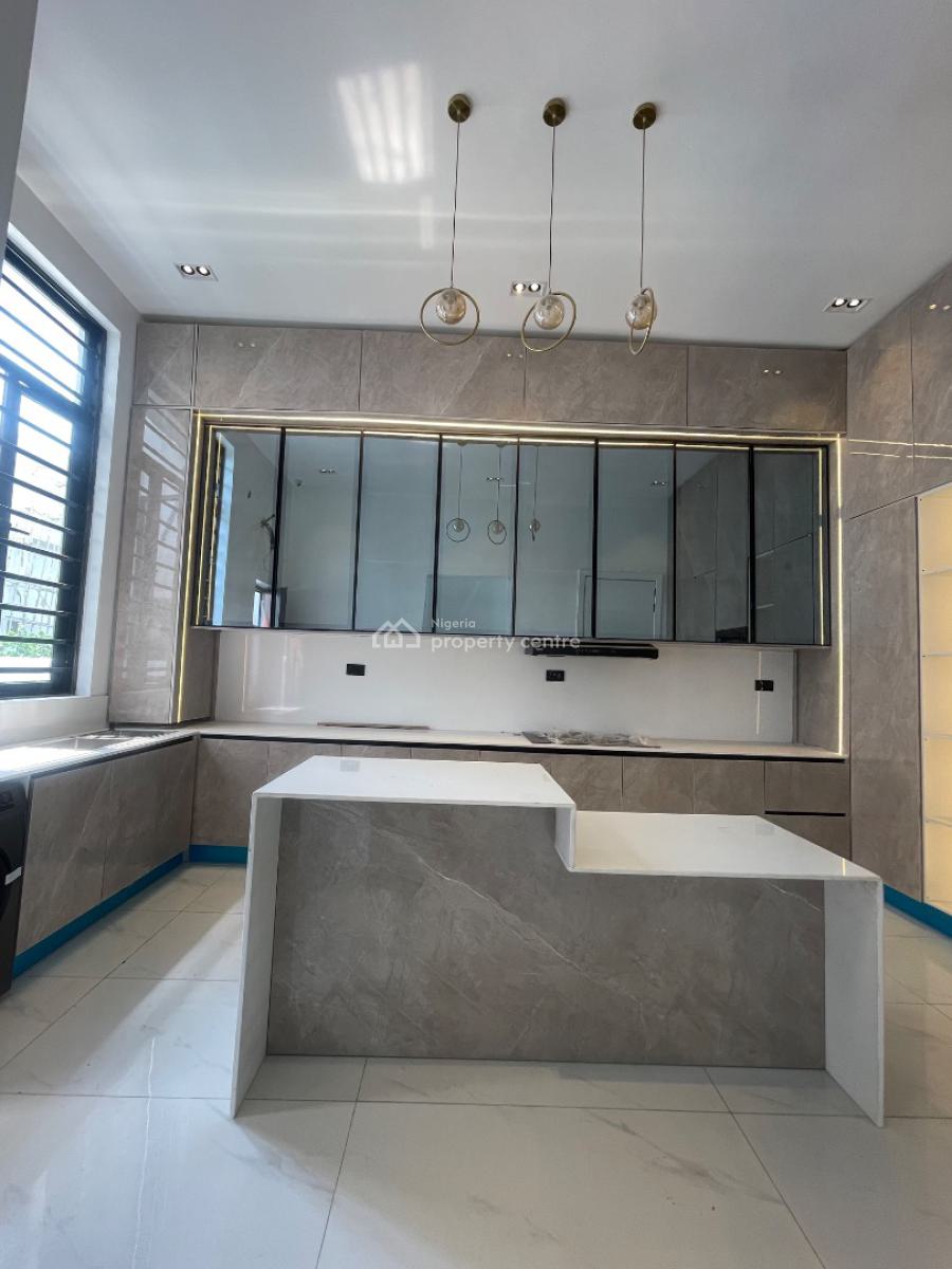 5 Bedroom Fully, Ikota, Lekki, Lagos, Detached Duplex for Sale