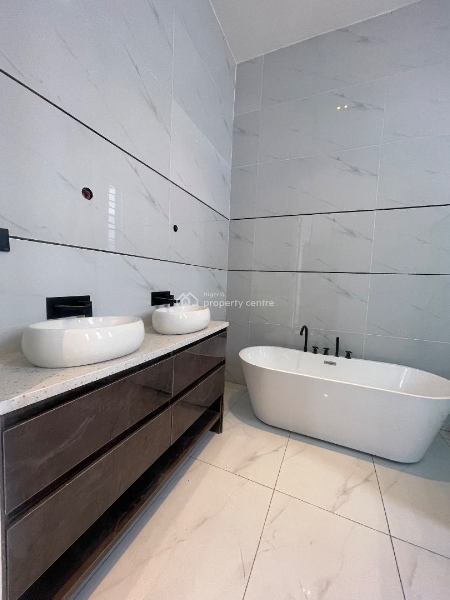 5 Bedroom Fully, Ikota, Lekki, Lagos, Detached Duplex for Sale