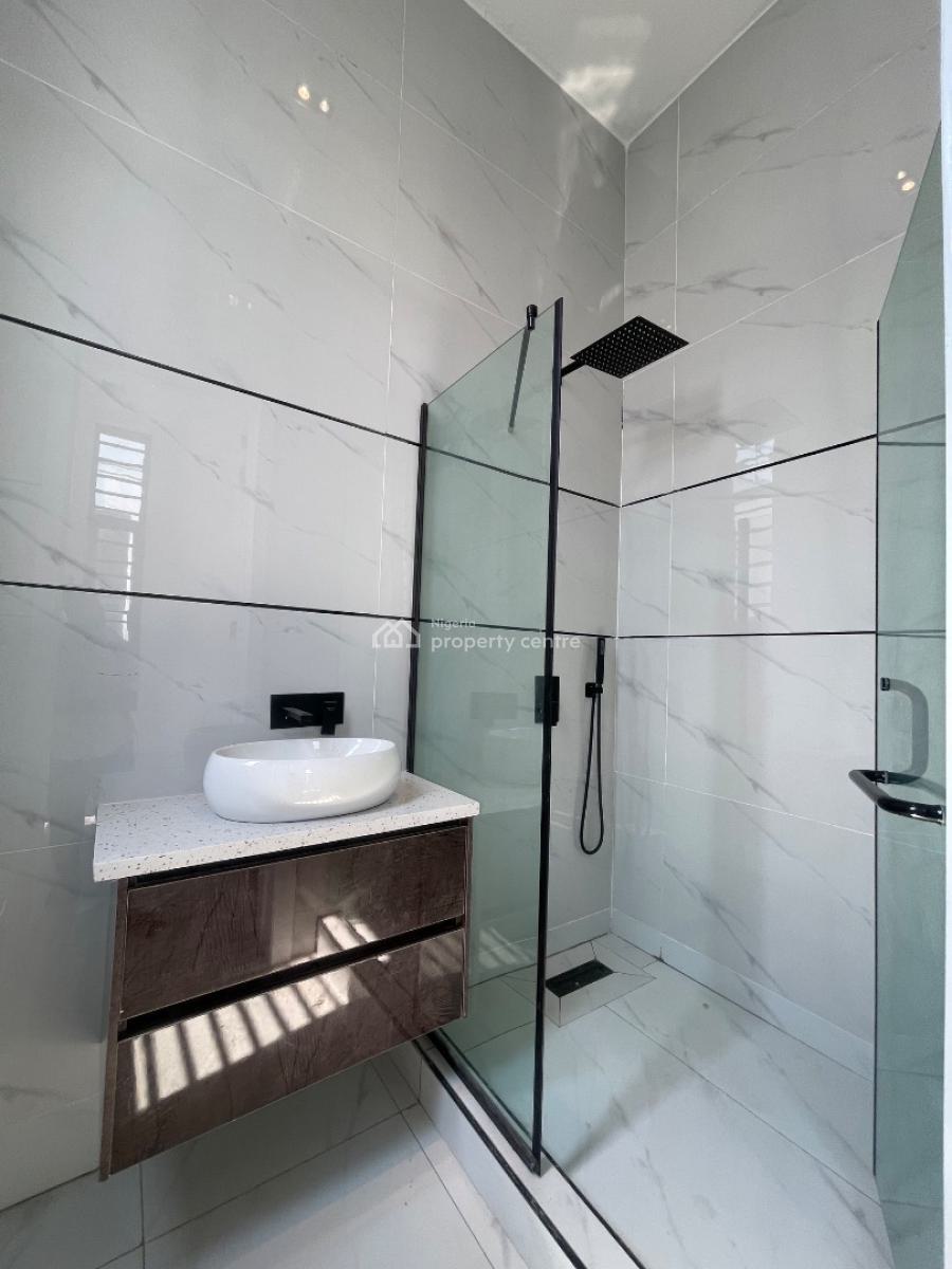 5 Bedroom Fully, Ikota, Lekki, Lagos, Detached Duplex for Sale