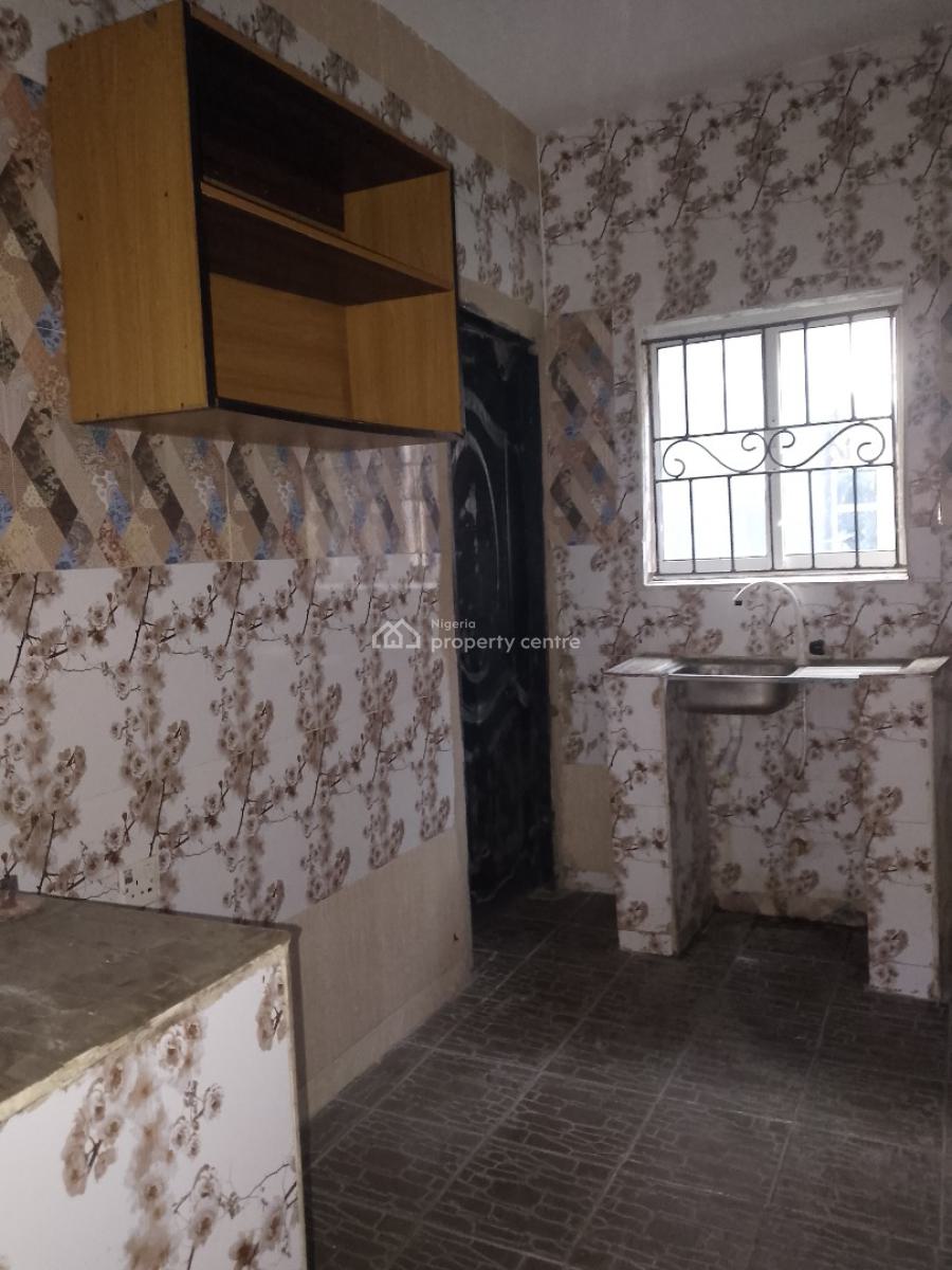 a Spacious and Neat 2 Bedroom Flat, Ilaje Mobile Road, Ajah, Lagos, Flat / Apartment for Rent