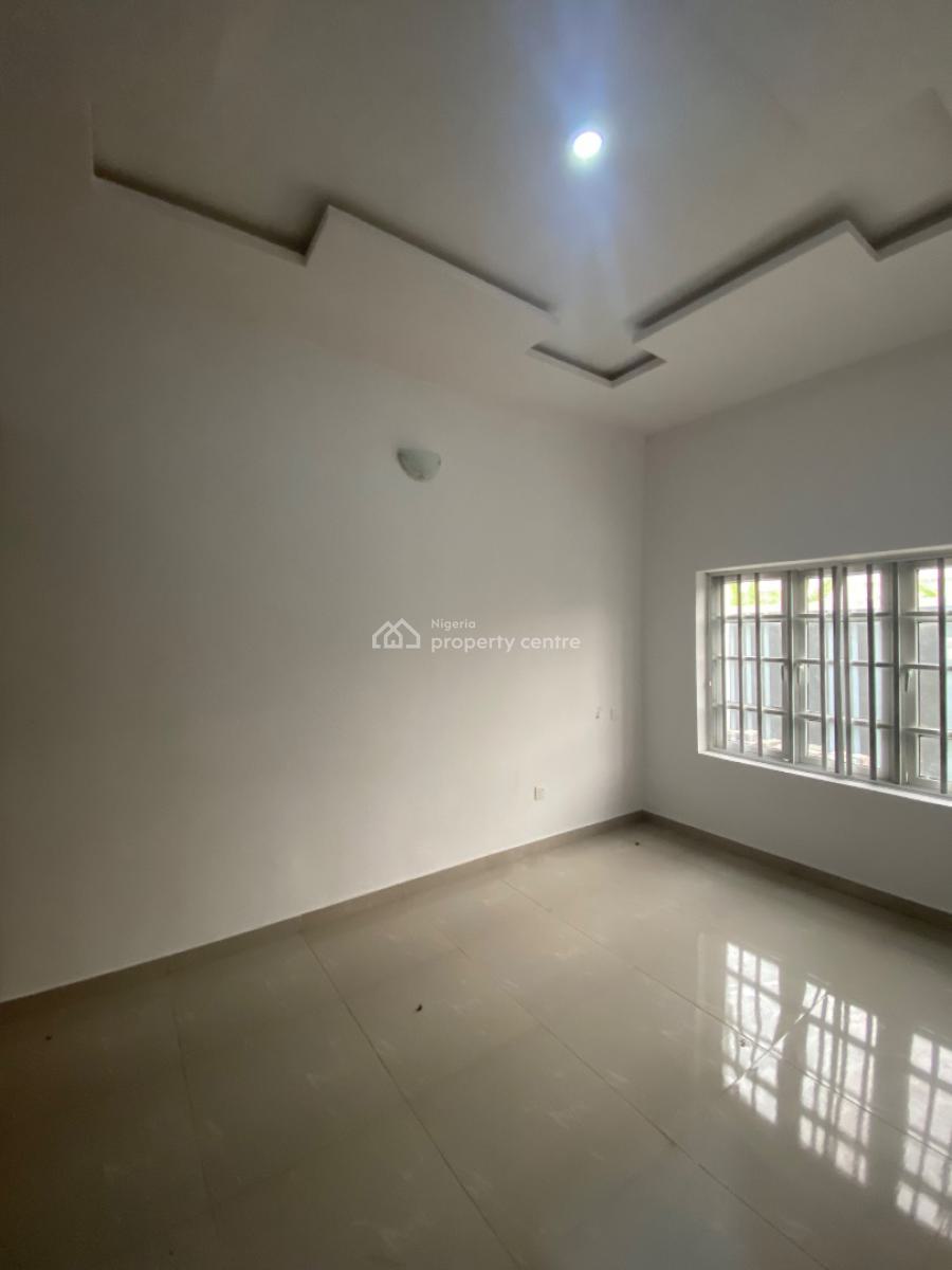 Two Bedroom Apartment Upstairs, in a Gated Estate in Lbs Lekki, Ajah, Lagos, Flat / Apartment for Rent