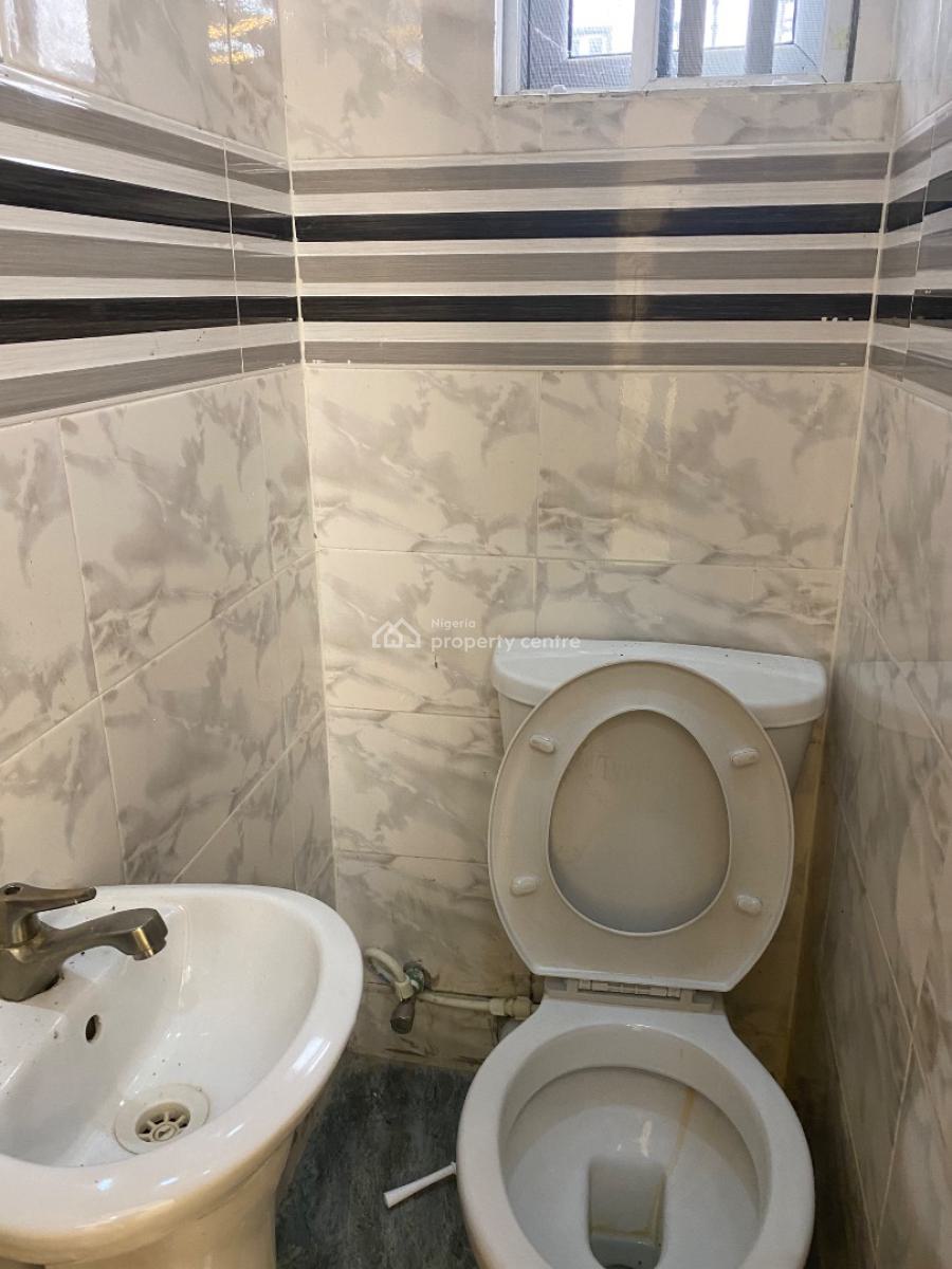 Two Bedroom Apartment Upstairs, in a Gated Estate in Lbs Lekki, Ajah, Lagos, Flat / Apartment for Rent