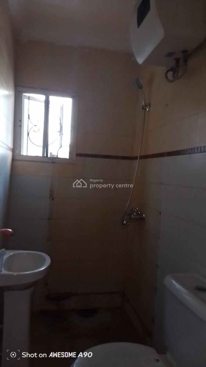 Well Maintained 2 Bedroom Apartment, Terra Annex Estate Sangotedo, Sangotedo, Ajah, Lagos, Flat / Apartment for Rent