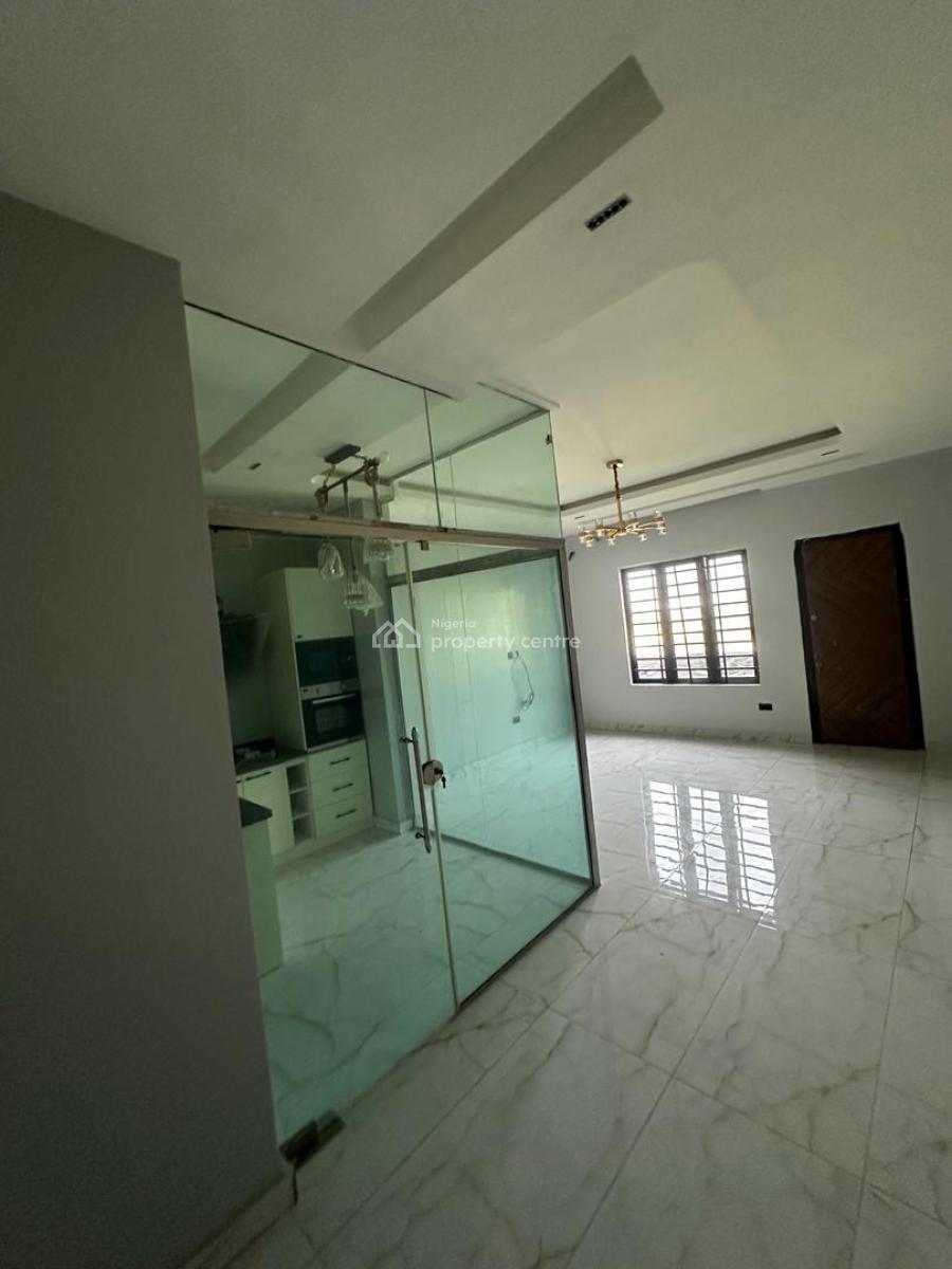 Newly Built 2bedroom Apartment (2units Available)in Lekki Phase 1, Lekki Phase 1,lekki ,lagos ,nigeria, Lekki Phase 1, Lekki, Lagos, Flat / Apartment for Rent