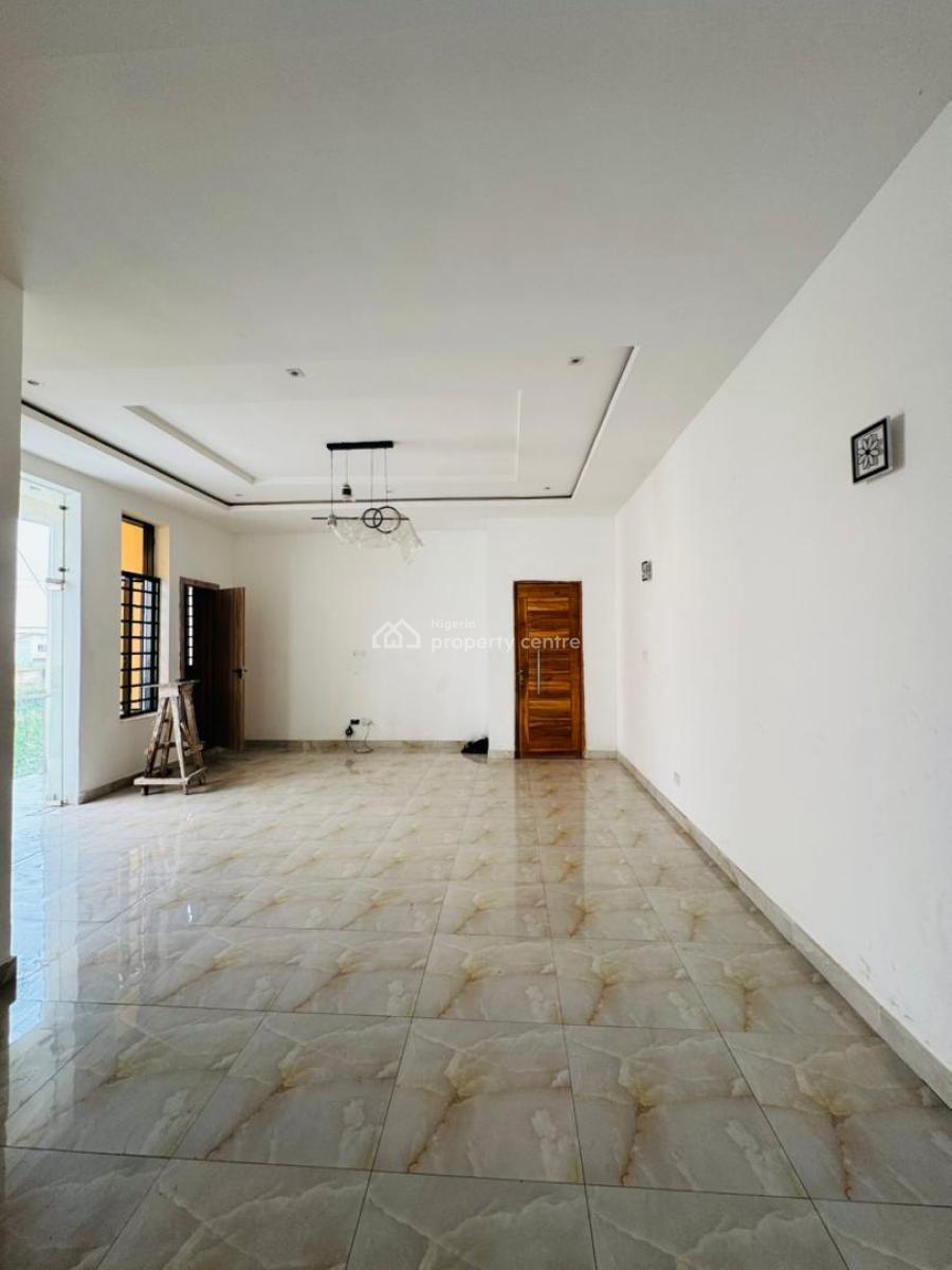 2 Bedroom Apartment, Lekki, Lagos, Flat / Apartment for Sale