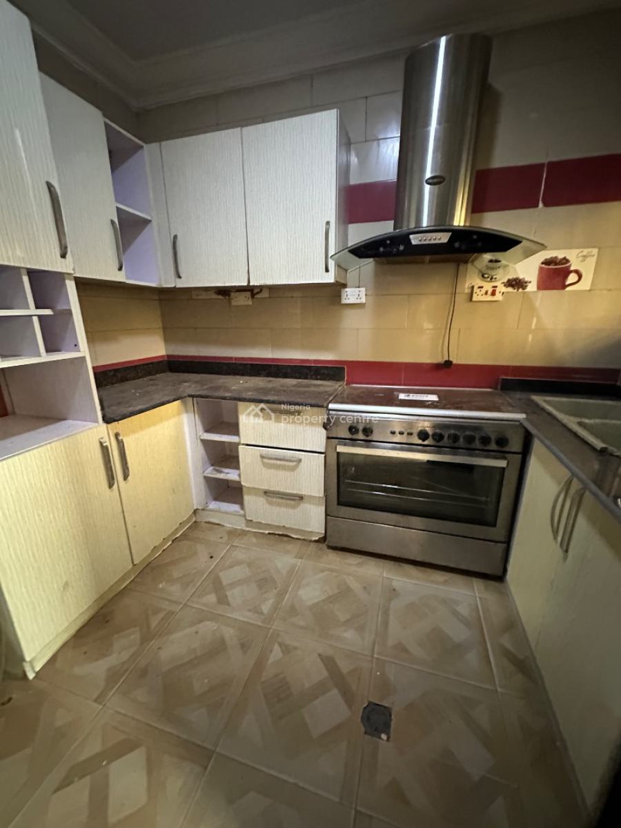 Four Bedroom Apartment for Commercial Use, Lekki Phase 1, Lekki Phase 1, Lekki, Lagos, Flat / Apartment for Rent