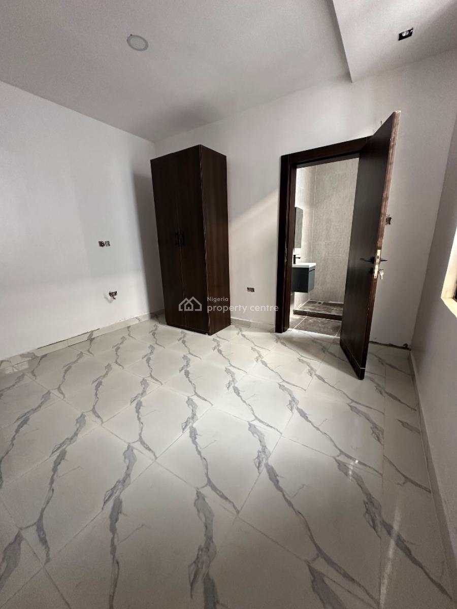 Three Bedroom Apartments with Bq, Lekki Phase 1, Lekki Phase 1, Lekki, Lagos, Flat / Apartment for Rent