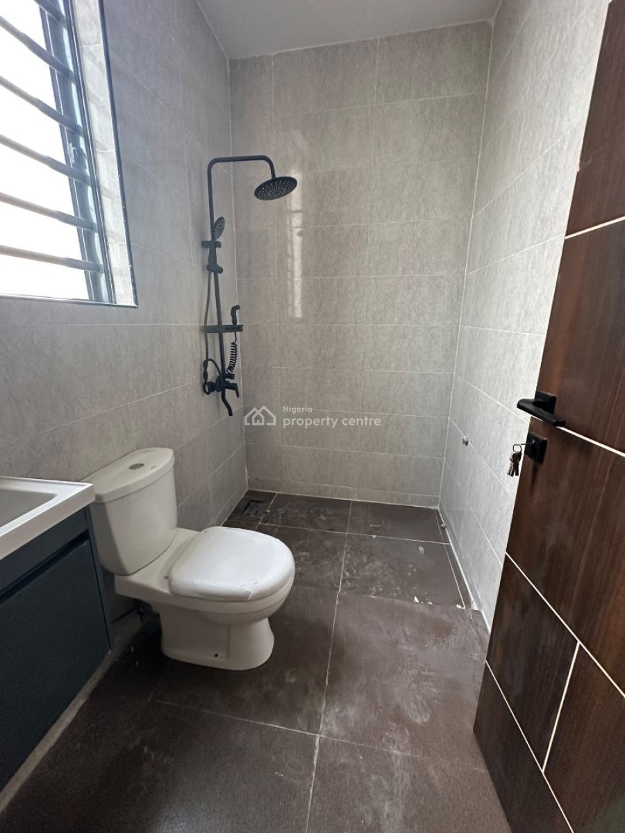 Three Bedroom Apartments with Bq, Lekki Phase 1, Lekki Phase 1, Lekki, Lagos, Flat / Apartment for Rent