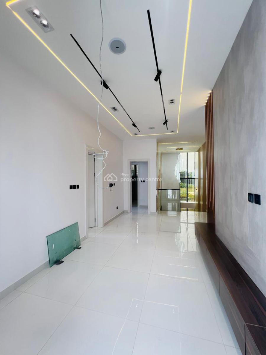 Magnificent 5 Bedroom Fully Detached Duplex with Swimming Pool, Chevron, Lekki, Lagos, Detached Duplex for Sale