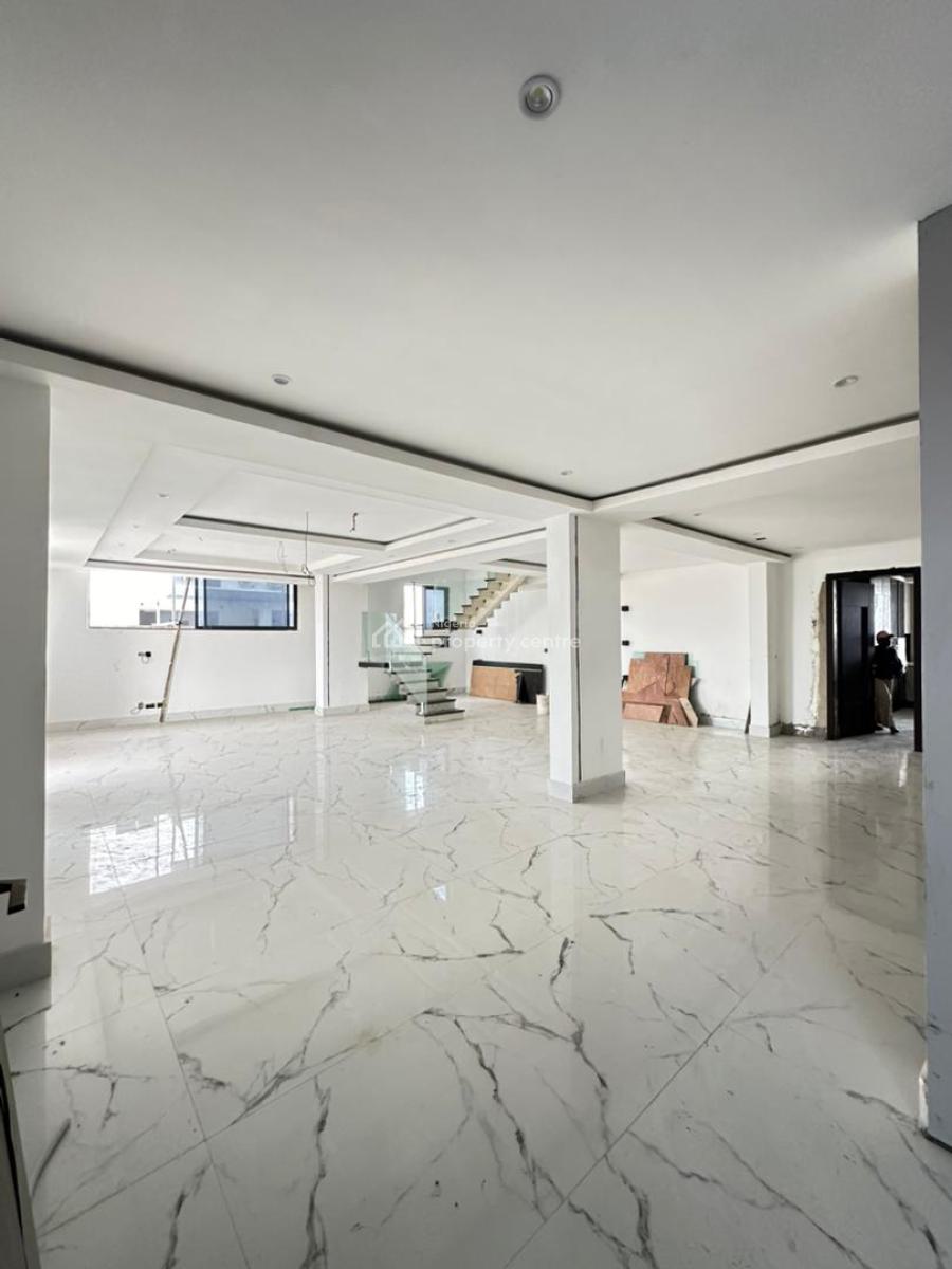 Elegantly Built 4 Bedroom Maisonette with Pool,gym in a Secure Estate, Ikoyi, Lagos, House for Sale