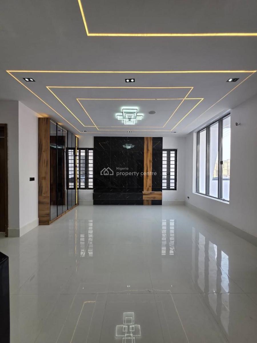 4 Bedrooms Semi Detached Duplex with Bq, 4 Bedrooms Semi Detached Duplex with Bq, Ajah, Lagos, Semi-detached Duplex for Sale