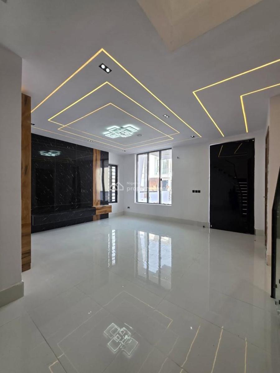 4 Bedrooms Semi Detached Duplex with Bq, 4 Bedrooms Semi Detached Duplex with Bq, Ajah, Lagos, Semi-detached Duplex for Sale