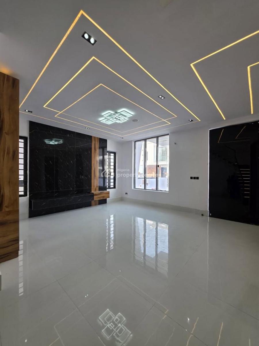 4 Bedrooms Semi Detached Duplex with Bq, 4 Bedrooms Semi Detached Duplex with Bq, Ajah, Lagos, Semi-detached Duplex for Sale