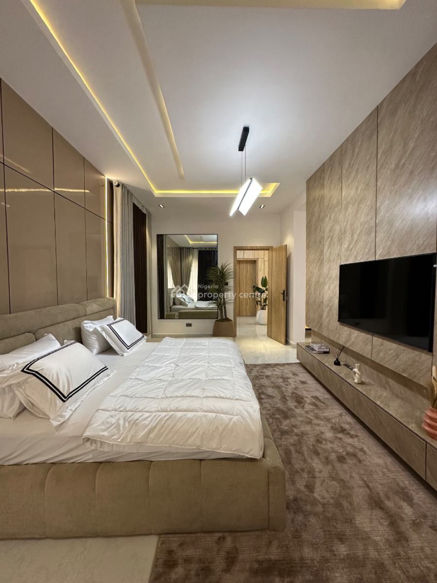 Exquisitely Furnished 2 Bedrooms Maisonette with Ps5, Gym and Pool., Meadow Hall Way, Ikate, Lekki, Lagos, House Short Let