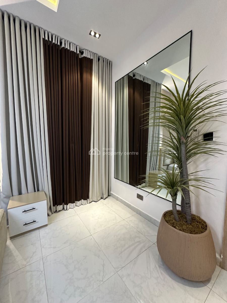 Exquisitely Furnished 2 Bedrooms Maisonette with Ps5, Gym and Pool., Meadow Hall Way, Ikate, Lekki, Lagos, House Short Let