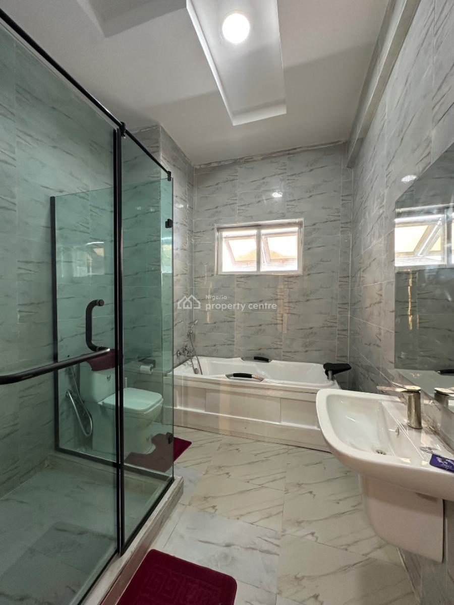 Exquisitely Furnished 2 Bedrooms Maisonette with Ps5, Gym and Pool., Meadow Hall Way, Ikate, Lekki, Lagos, House Short Let