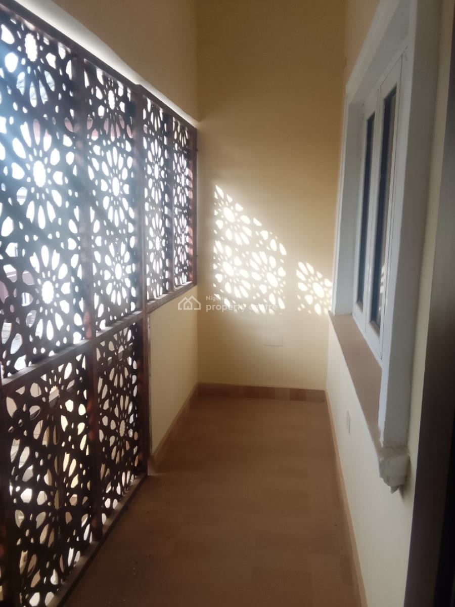 Spacious Four Bedroom Semi Detached Duplex with Bq, Tarred Estate, Katampe (main), Katampe, Abuja, Semi-detached Duplex for Rent