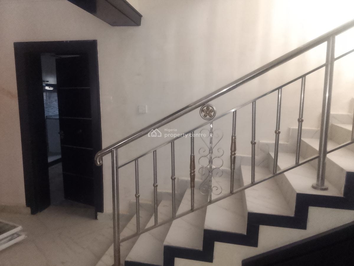 Spacious Four Bedroom Semi Detached Duplex with Bq, Tarred Estate, Katampe (main), Katampe, Abuja, Semi-detached Duplex for Rent