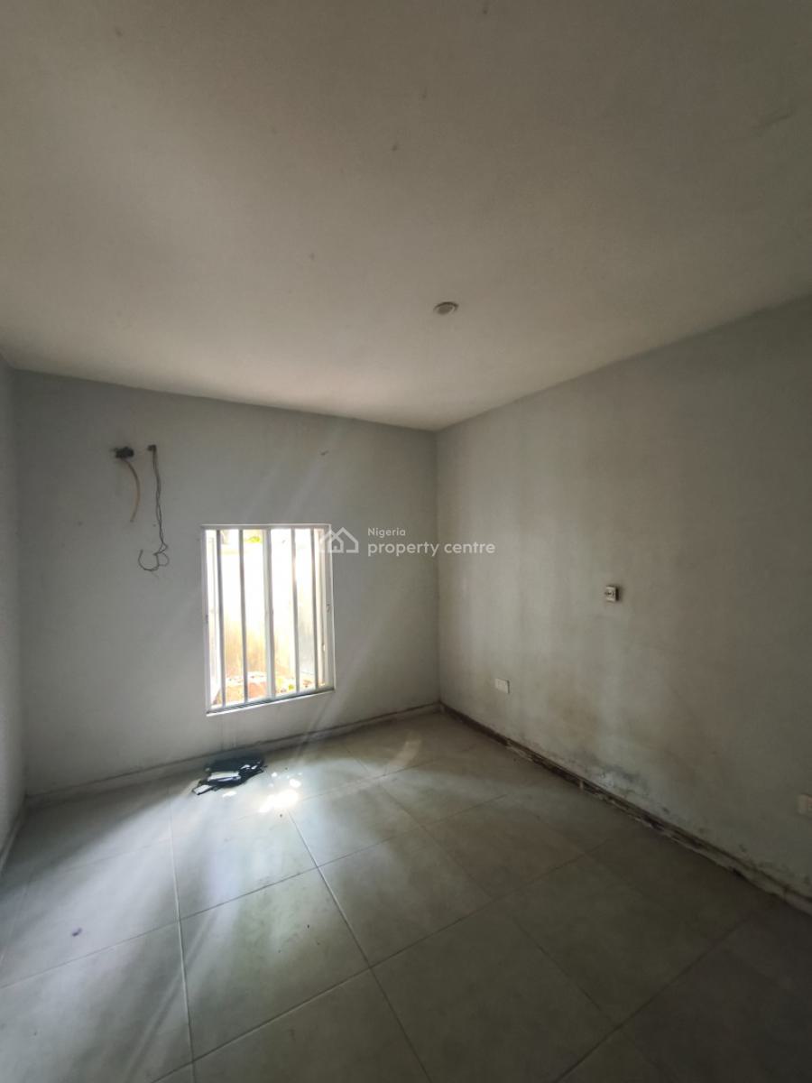 10 Rooms Office Building with 2 Units 3 Bedroom Bungalows, Off Bourdillon Road, Old Ikoyi, Ikoyi, Lagos, Detached Duplex for Rent