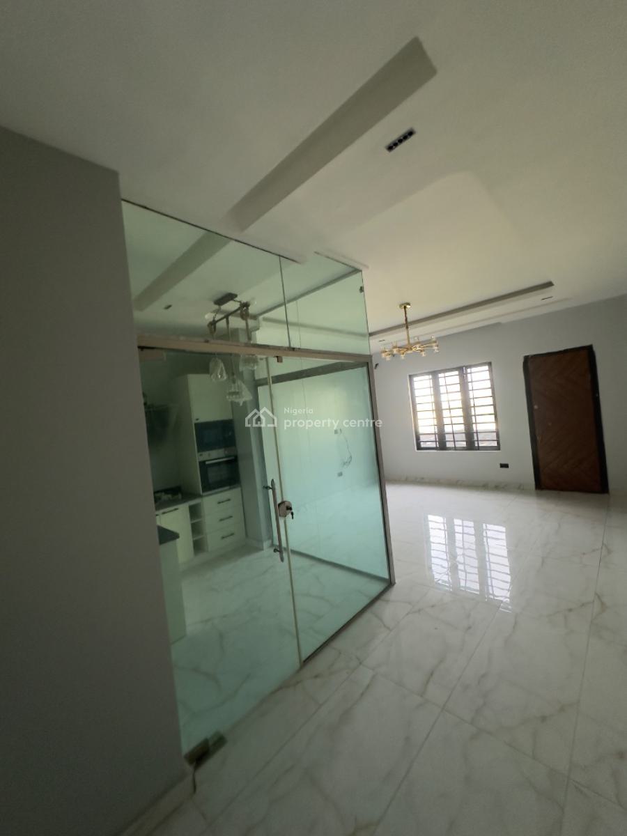 Brand New and Serviced 2 Bedroom Apartment, Off Freedom Way, Lekki Phase 1, Lekki, Lagos, Flat / Apartment for Rent