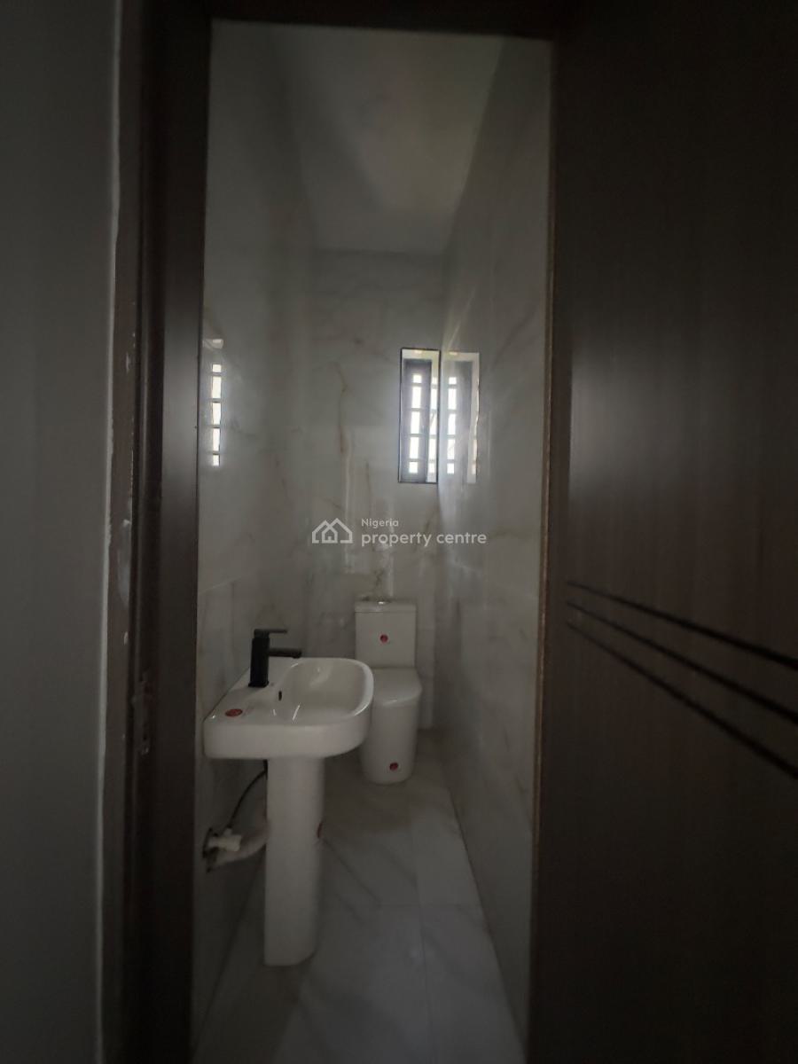 Brand New and Serviced 2 Bedroom Apartment, Off Freedom Way, Lekki Phase 1, Lekki, Lagos, Flat / Apartment for Rent