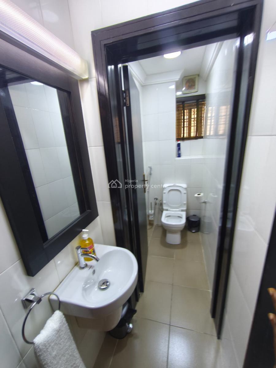 1 Bedroom Fully Furnished Apartment, Shonibare Estate, Ikeja, Lagos, Mini Flat (room and Parlour) for Rent