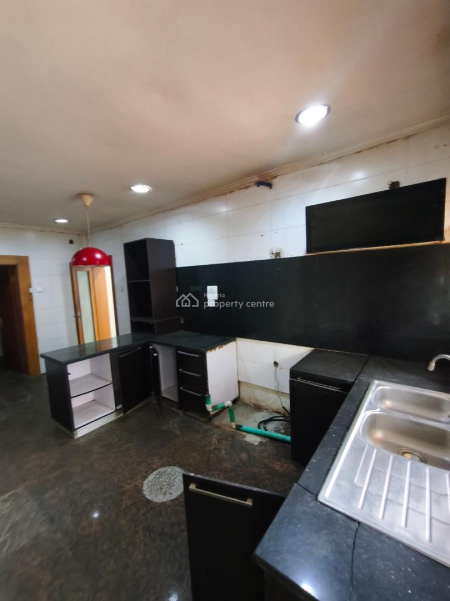 7 Bedroom House with 2 Room Bq, Off Isaac John, Ikeja Gra, Ikeja, Lagos, Detached Duplex for Rent