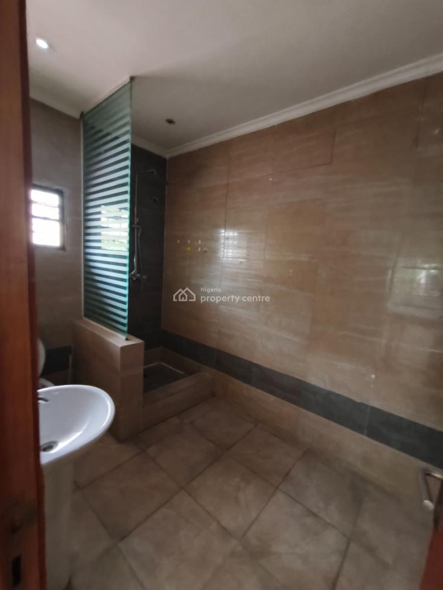 7 Bedroom House with 2 Room Bq, Off Isaac John, Ikeja Gra, Ikeja, Lagos, Detached Duplex for Rent