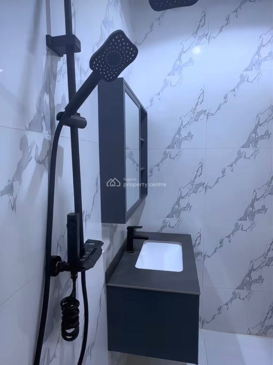 2 Bedroom Apartment, Kubwa, Abuja, Flat / Apartment Short Let