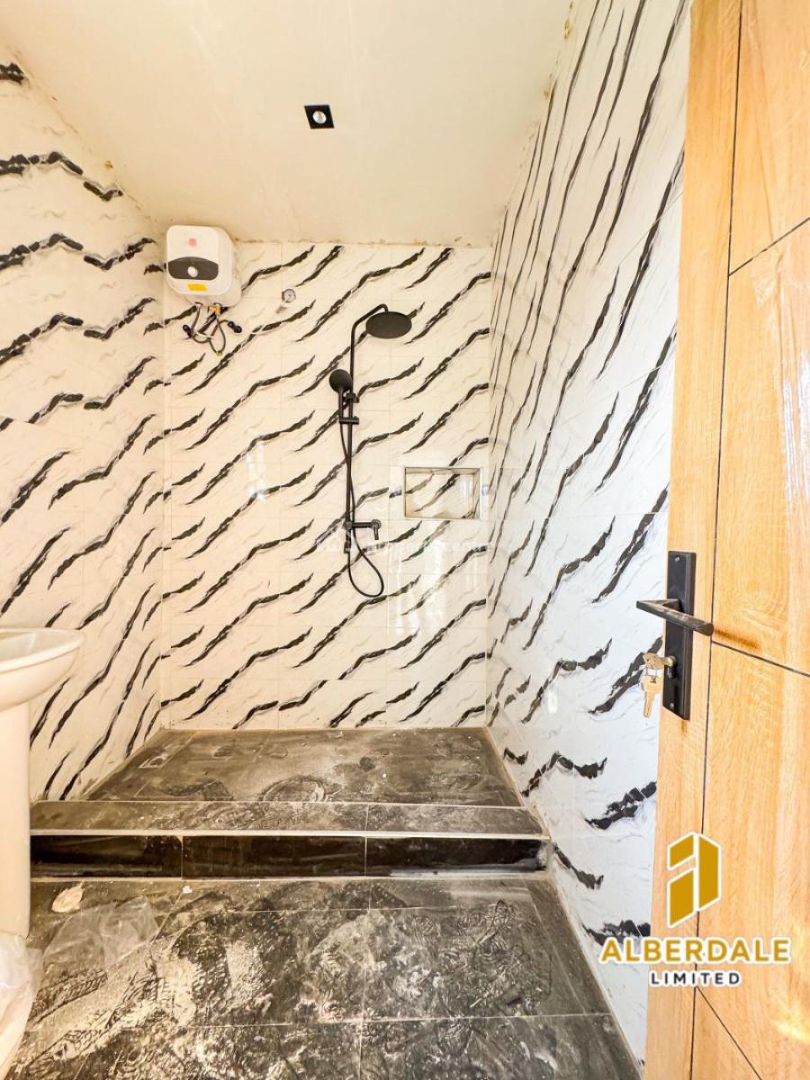 Brand New 2-bedroom Apartments, Yaba, Lagos, Flat / Apartment for Rent