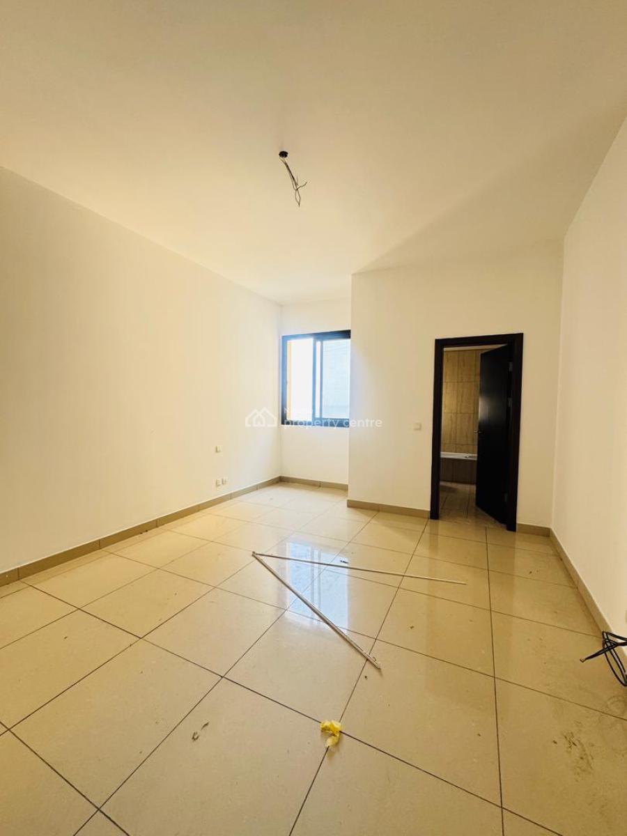 Modestly Finished Luxury 4 Bedroom Apartment with Bq*  - Water View  -, Banana Island, Ikoyi, Lagos, Flat / Apartment for Sale