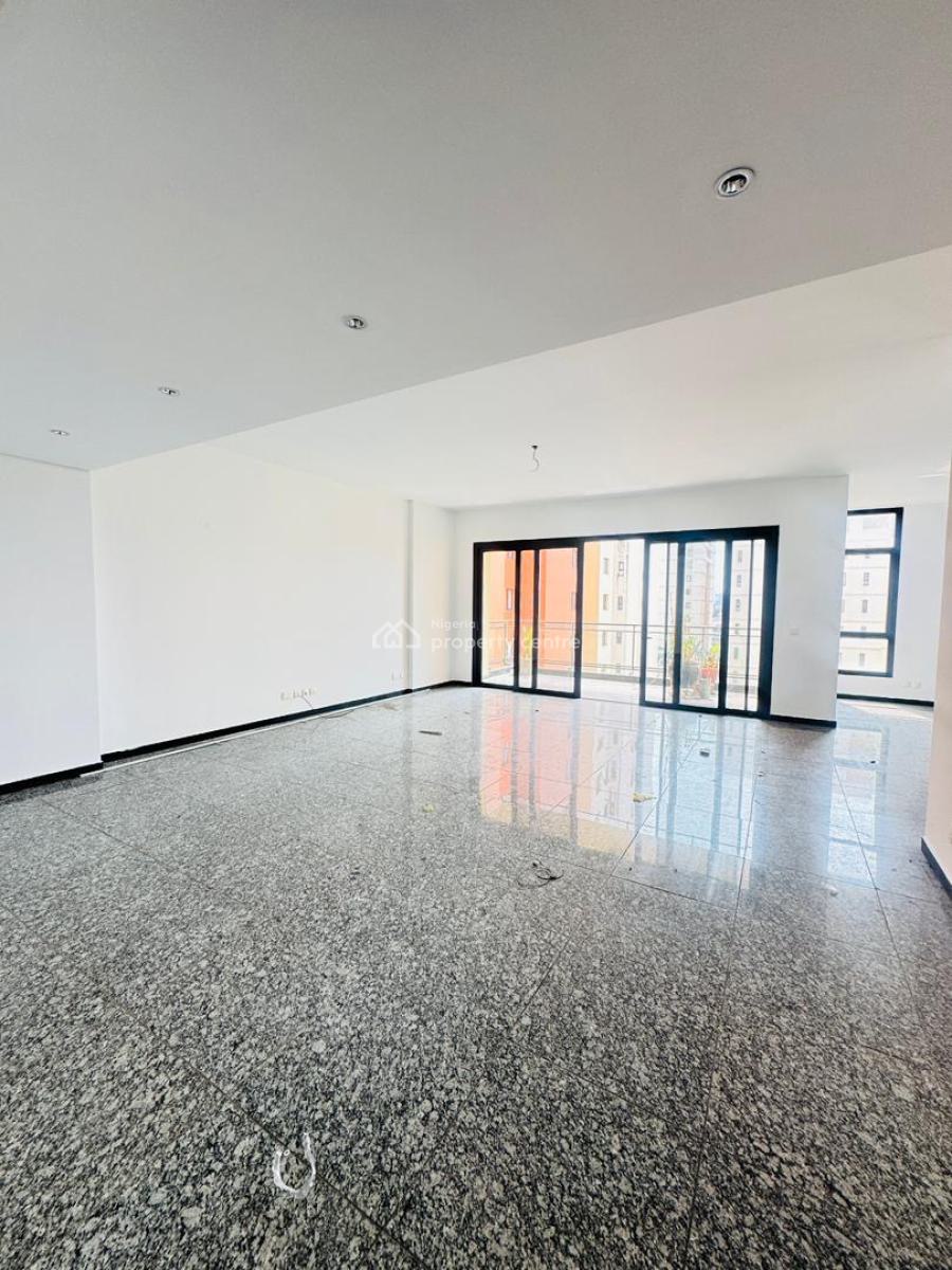 Modestly Finished Luxury 4 Bedroom Apartment with Bq*  - Water View  -, Banana Island, Ikoyi, Lagos, Flat / Apartment for Sale