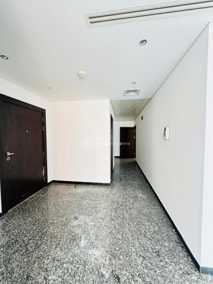 Modestly Finished Luxury 4 Bedroom Apartment with Bq*  - Water View  -, Banana Island, Ikoyi, Lagos, Flat / Apartment for Sale