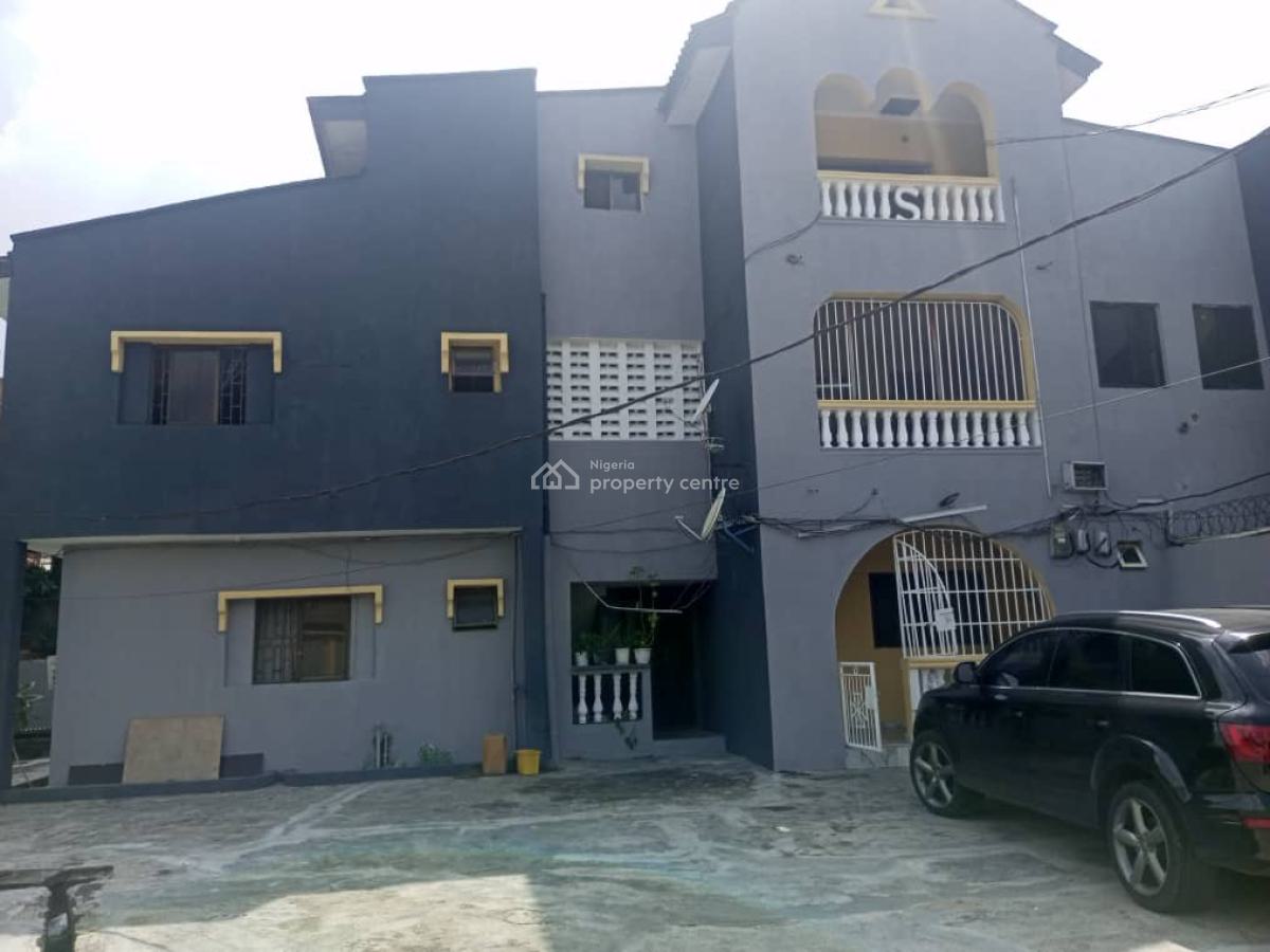 Newly Renovated Spacious 3 Bedroom Penthouse, Omole Phase 1, Isheri, Lagos, Flat / Apartment for Rent