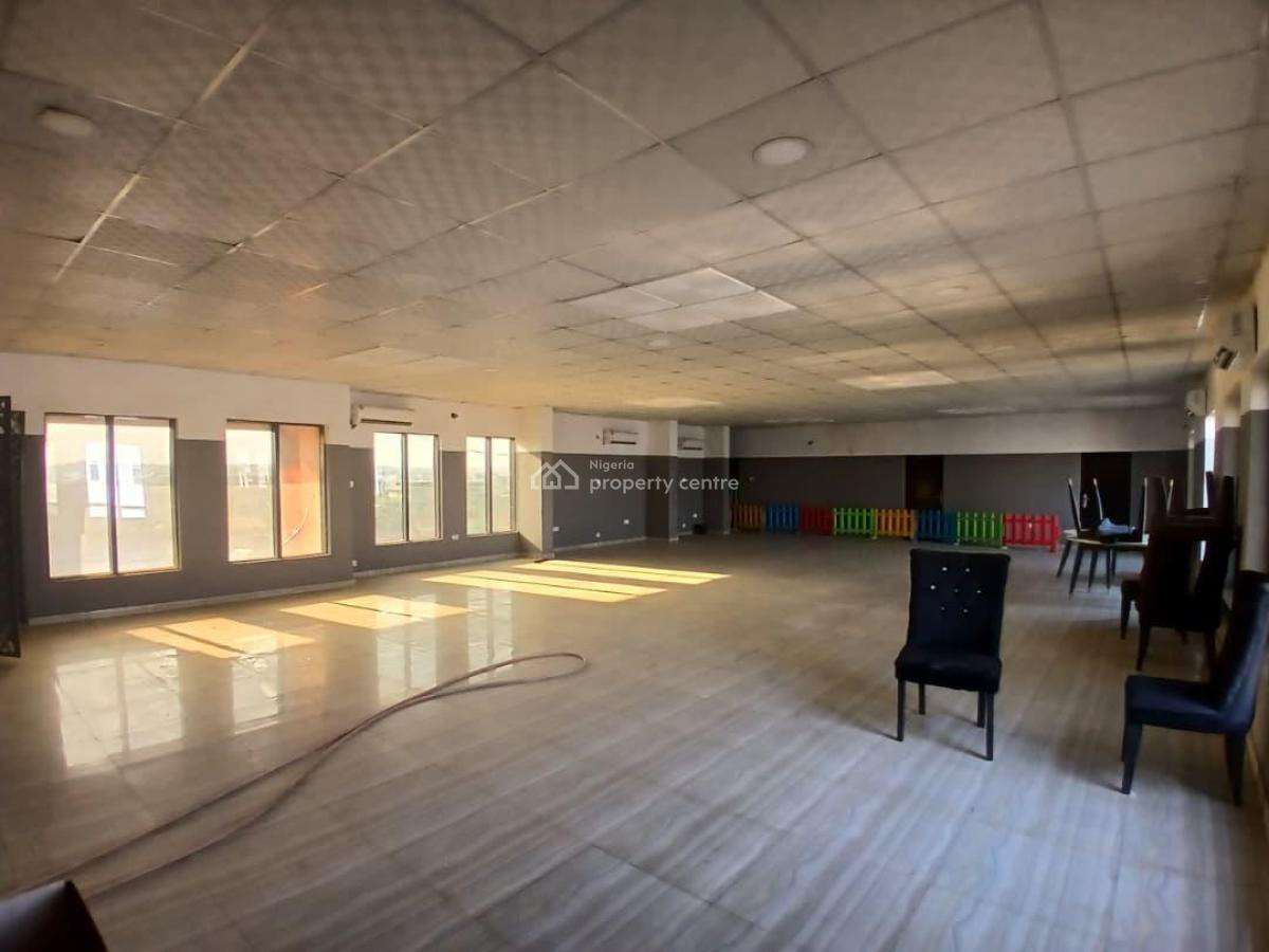 3 Floor Commercial Building, Oki Junction, Along Olodo–iwo Road, Ibadan, Oyo, Commercial Property for Sale