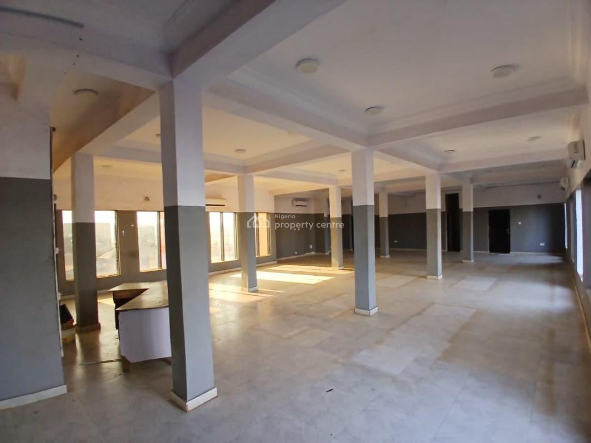 3 Floor Commercial Building, Oki Junction, Along Olodo–iwo Road, Ibadan, Oyo, Commercial Property for Sale