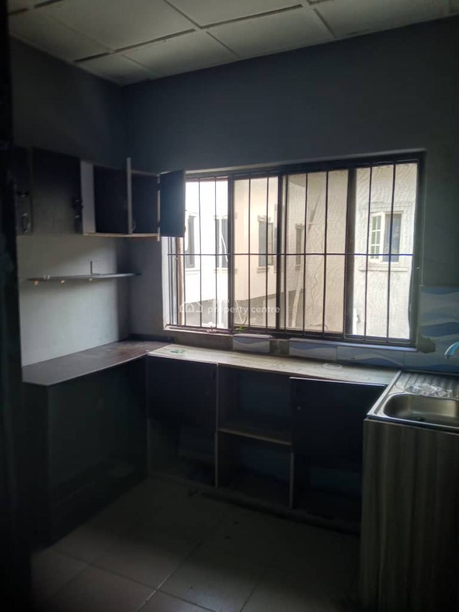 Well Spacious Mini Flat, Thera Peace Zone Estate, Sangotedo, Ajah, Lagos, Mini Flat (room and Parlour) for Rent